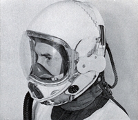 partial-pressure-helmet